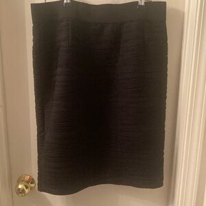 Elegant Alfani Black Textured Skirt
